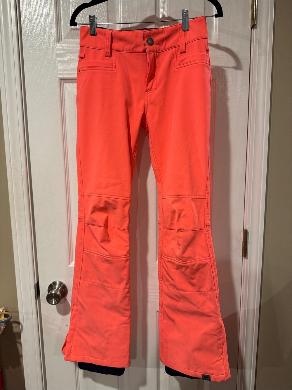 EUC $220 Roxy Coral Bootcut Snow Pants